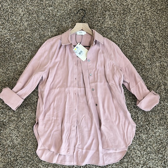 NWT Love, Bonito Kinslee Cuffed Sleeve Button Down Shirt in Dusty Pink - Picture 7 of 7